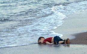http://flti-ci.org/siriaaldia/septiembre2015/aylan.jpg